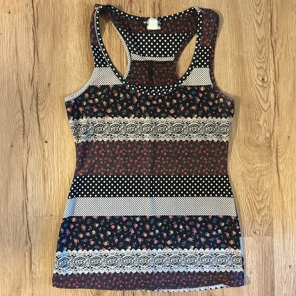 Small Wet Seal Tank - Picture 1 of 4